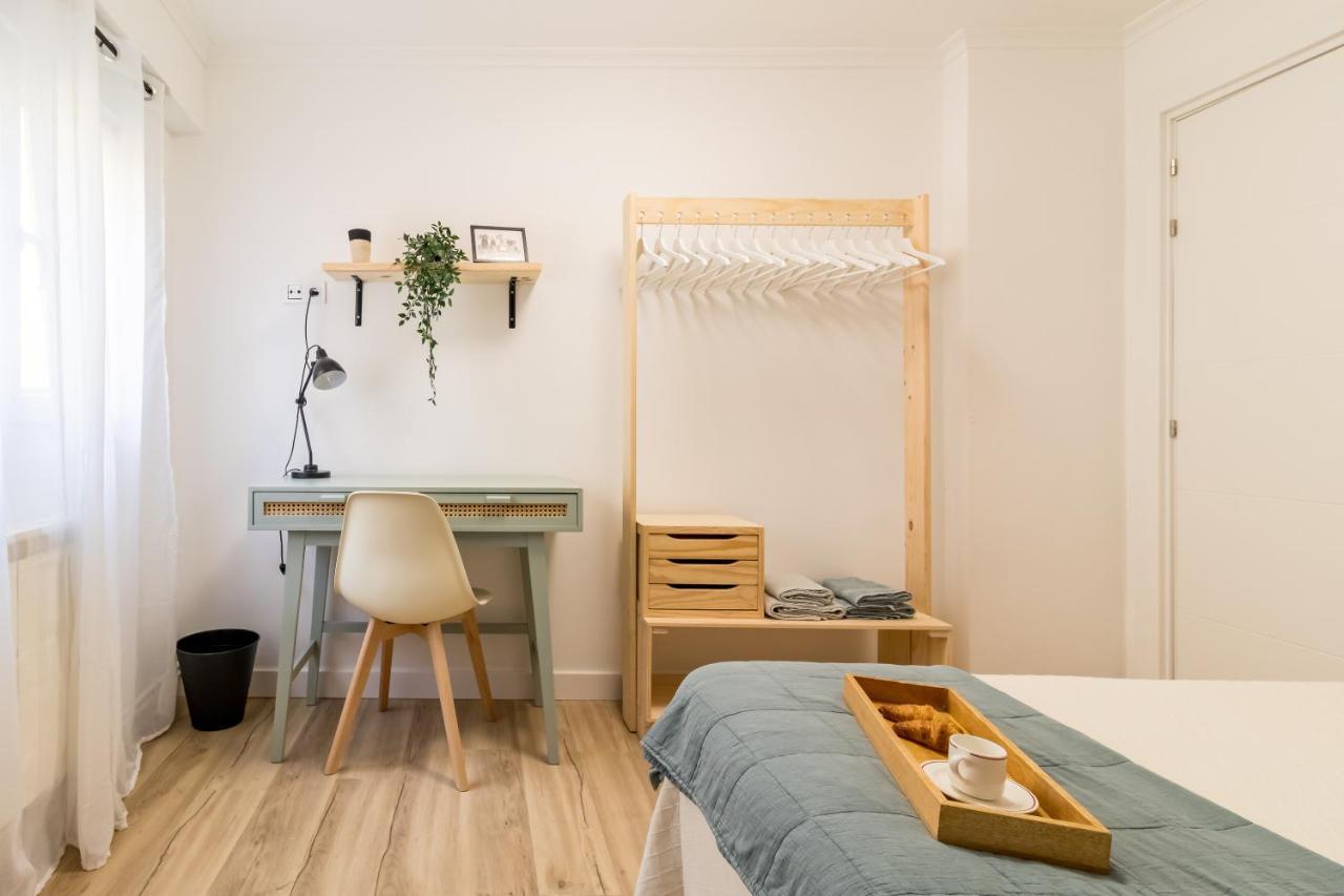 Apartamento Recien Reformado Plaza Del Ayuntamiento Santander Esterno foto