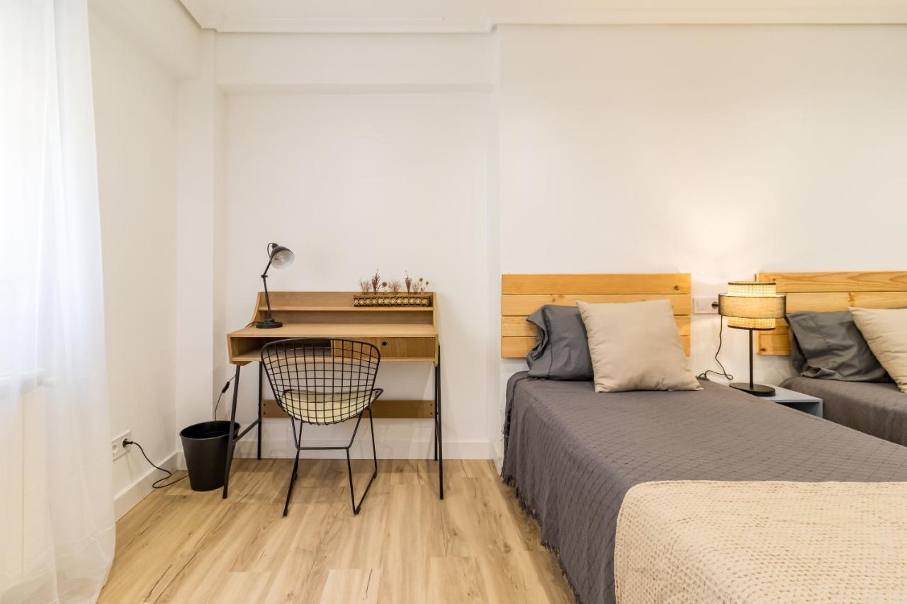 Apartamento Recien Reformado Plaza Del Ayuntamiento Santander Esterno foto